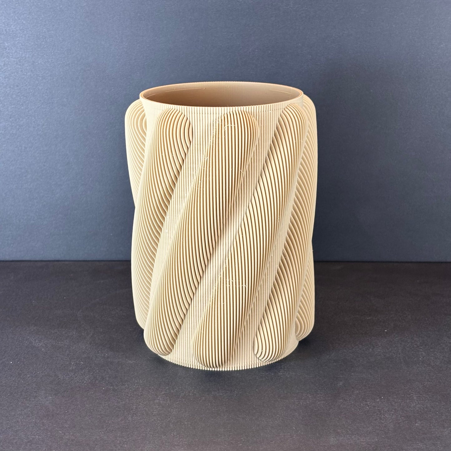 Spaghetti Vase